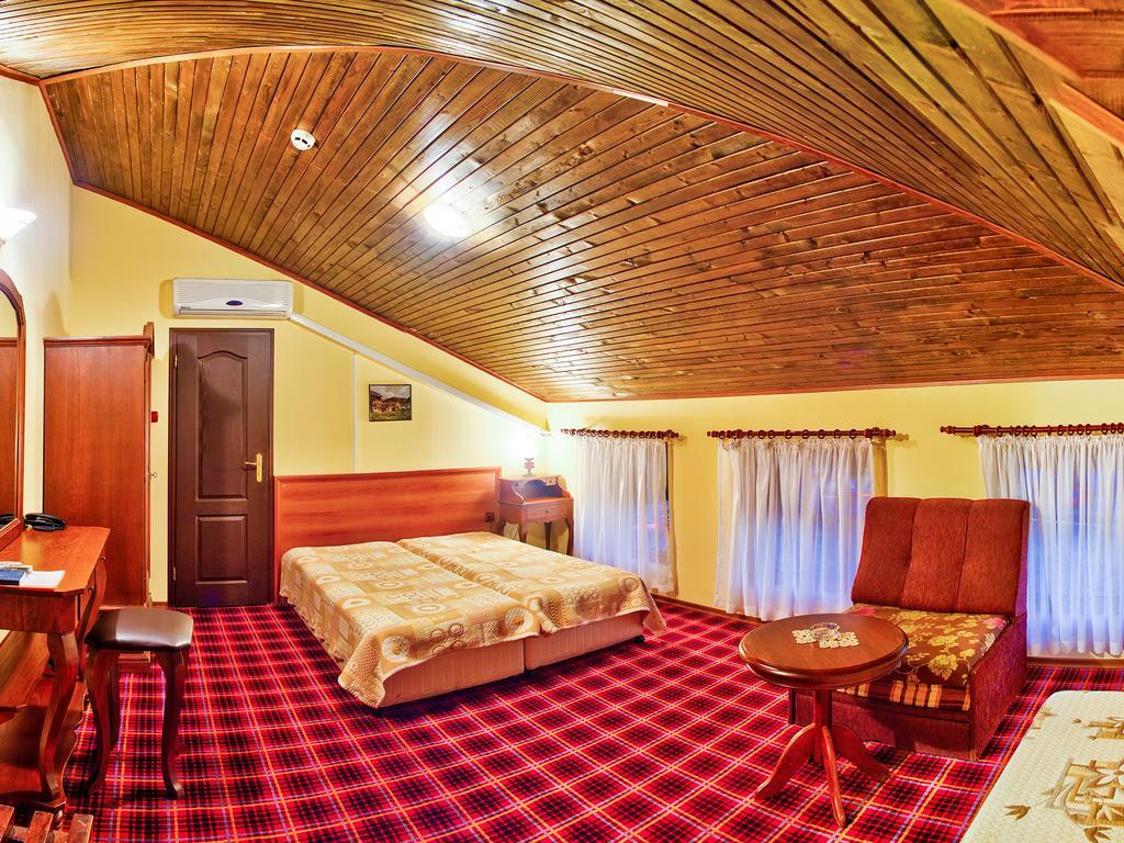 Hotel Teres Казанлык Номер фото